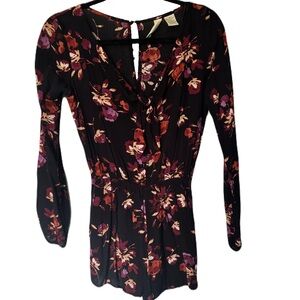 Mimi Chica Black Floral Long-Sleeve Tunic Romper